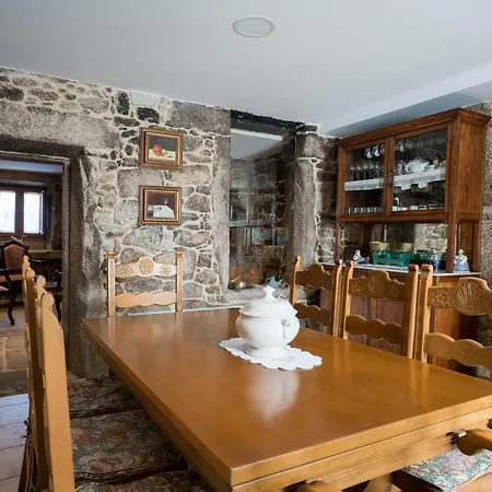 Casa O Leiteiro Casa rural Dumbría
